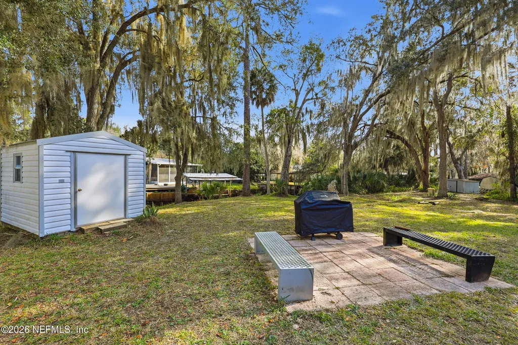 143 S Lake George Drive Georgetown FL 32139