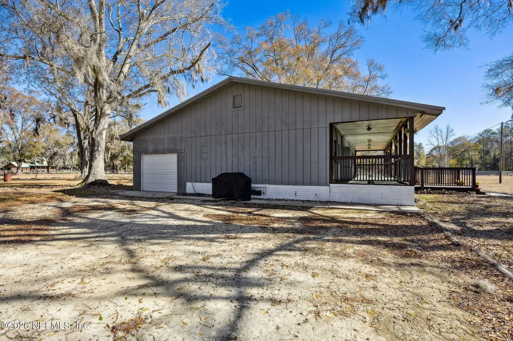 8117 NW County Road Starke FL 32091
