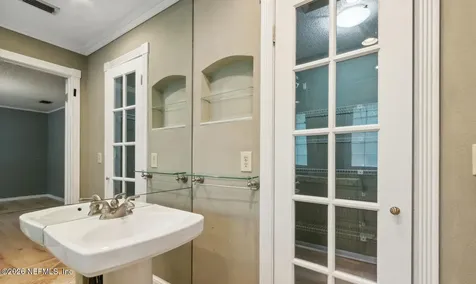 7252 Holiday Hill Court Jacksonville FL 32216