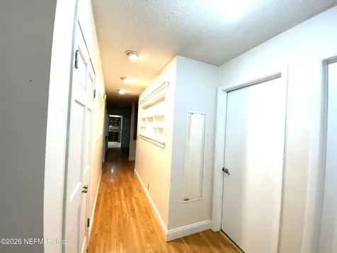 7252 Holiday Hill Court Jacksonville FL 32216