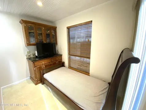 7252 Holiday Hill Court Jacksonville FL 32216