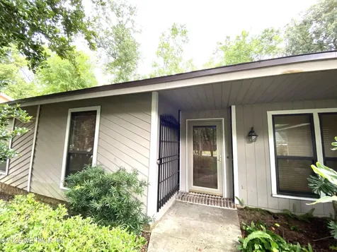 7252 Holiday Hill Court Jacksonville FL 32216