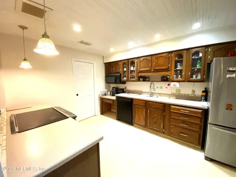 7252 Holiday Hill Court Jacksonville FL 32216