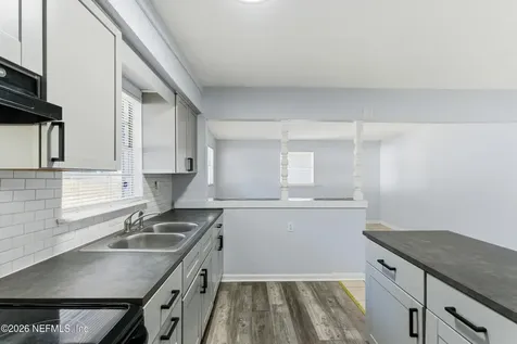 526 56th Street Jacksonville FL 32208