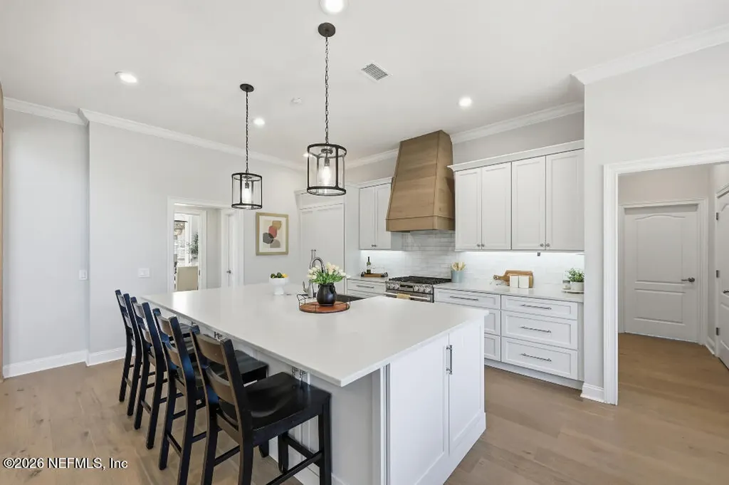 7956 Hollyridge Road Jacksonville FL 32256