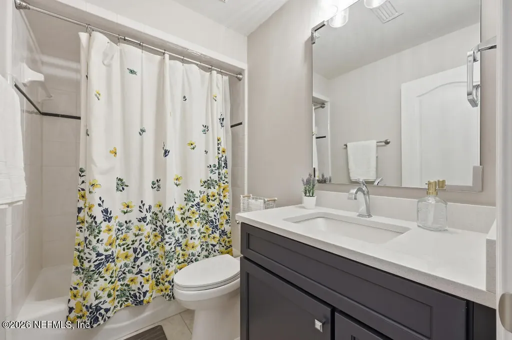 7956 Hollyridge Road Jacksonville FL 32256