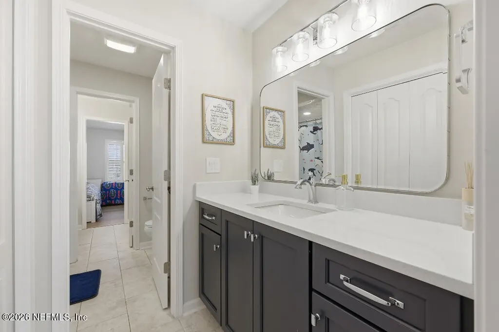 7956 Hollyridge Road Jacksonville FL 32256