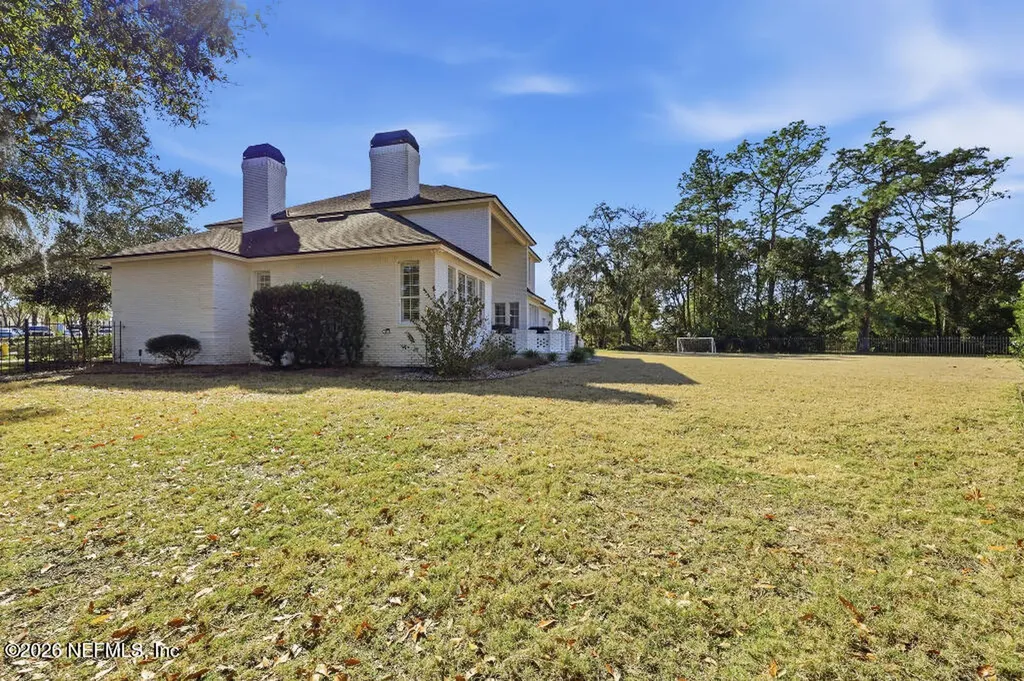 7956 Hollyridge Road Jacksonville FL 32256