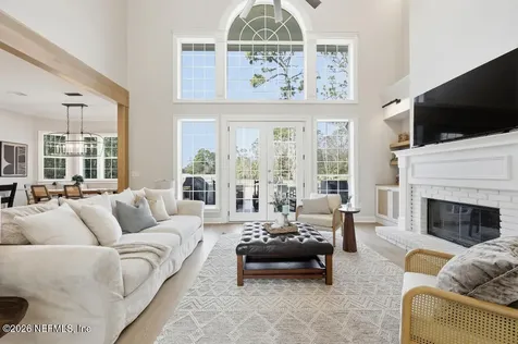 7956 Hollyridge Road Jacksonville FL 32256