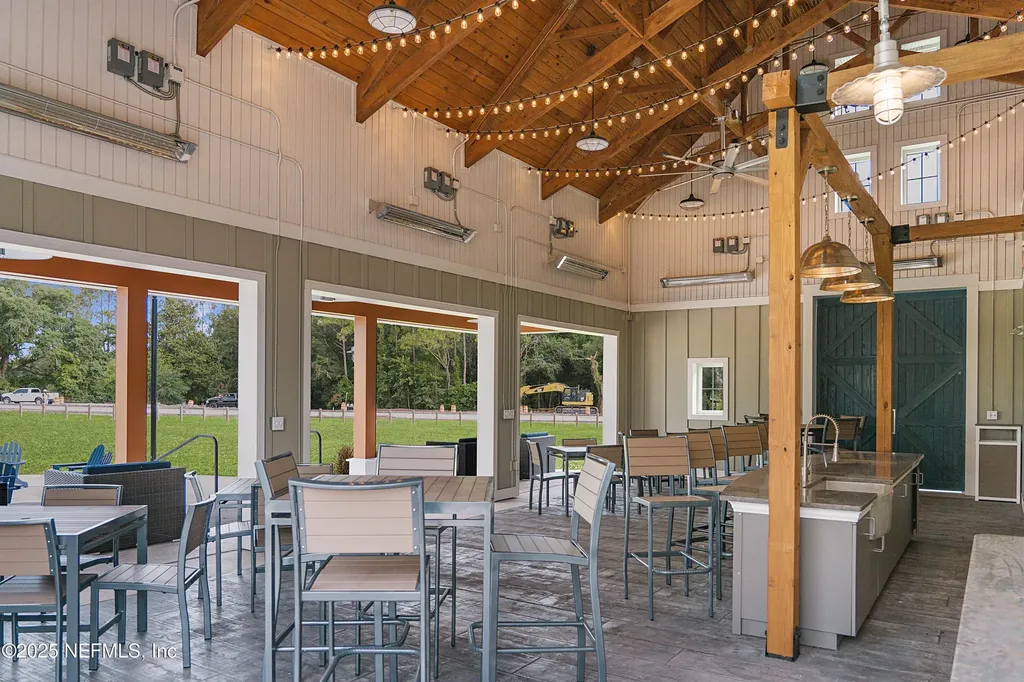 2735 Pointed Leaf Road Green Cove Springs FL 32043