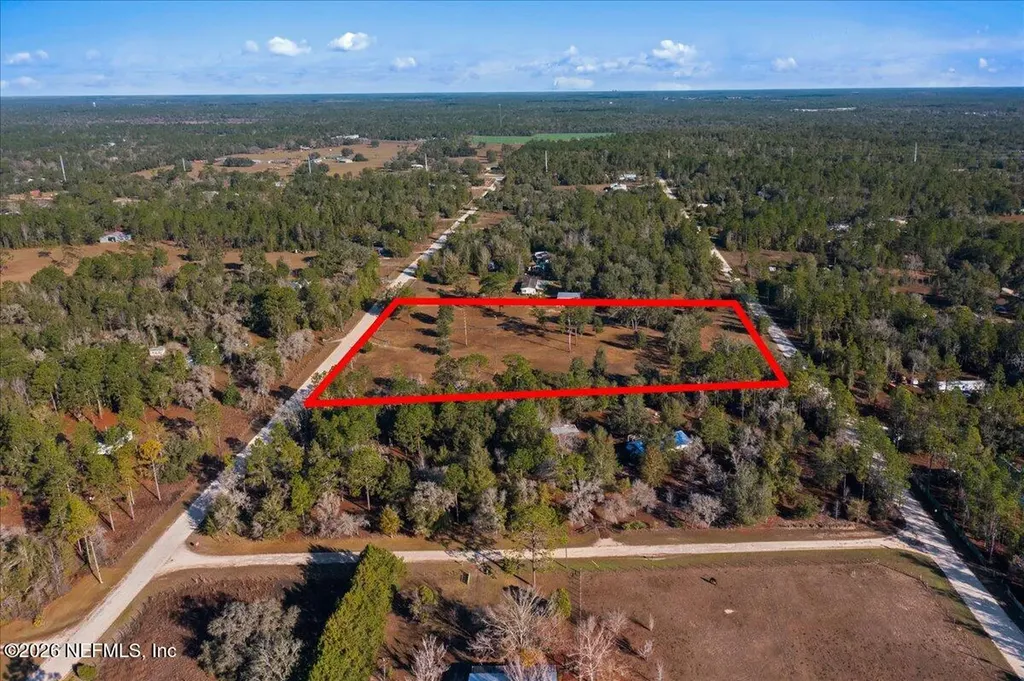 5551 NE 106 Court Bronson FL 32621