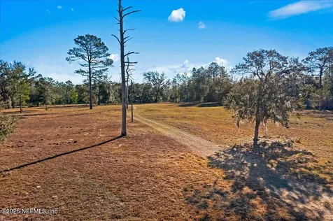 5551 NE 106 Court Bronson FL 32621