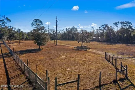 5551 NE 106 Court Bronson FL 32621