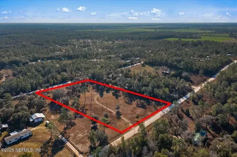 5551 NE 106 Court Bronson FL 32621