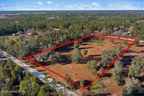 5551 NE 106 Court Bronson FL 32621