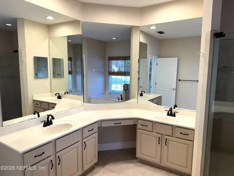 10355 Cypress Lakes Drive Jacksonville FL 32256