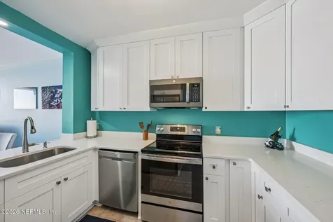 601 1st Street S Jacksonville Beach FL 32250