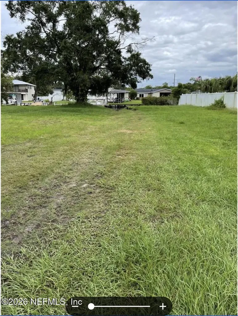 9924 Penninsular Drive Gibsonton FL 33534