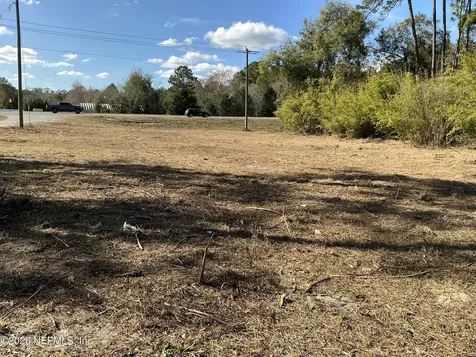 476 N Highway 17 Highway Palatka FL 32177