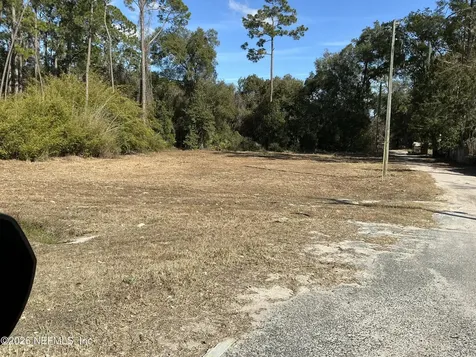 476 N Highway 17 Highway Palatka FL 32177