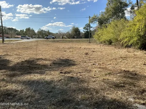 476 N Highway 17 Highway Palatka FL 32177