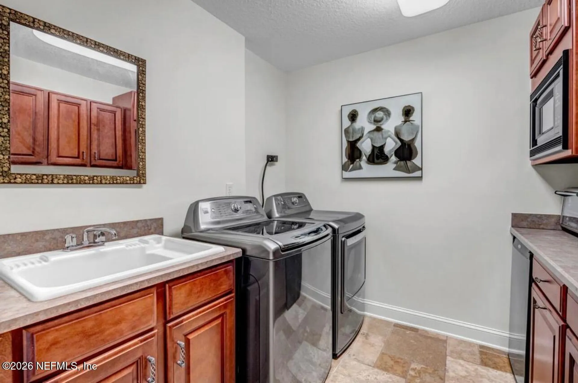 905 2nd Street N Jacksonville Beach FL 32250