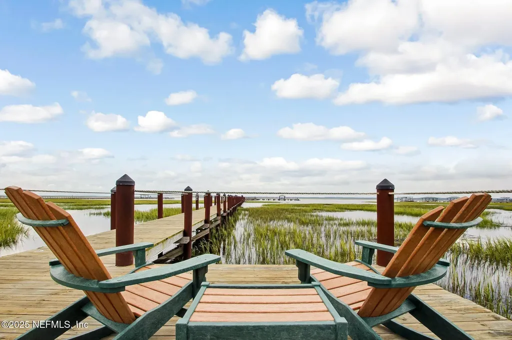 5025 1st Coast Highway Fernandina Beach FL 32034