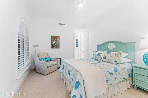 5025 1st Coast Highway Fernandina Beach FL 32034