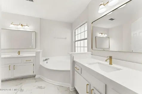 8287 Rocky Creek Court Jacksonville FL 32244