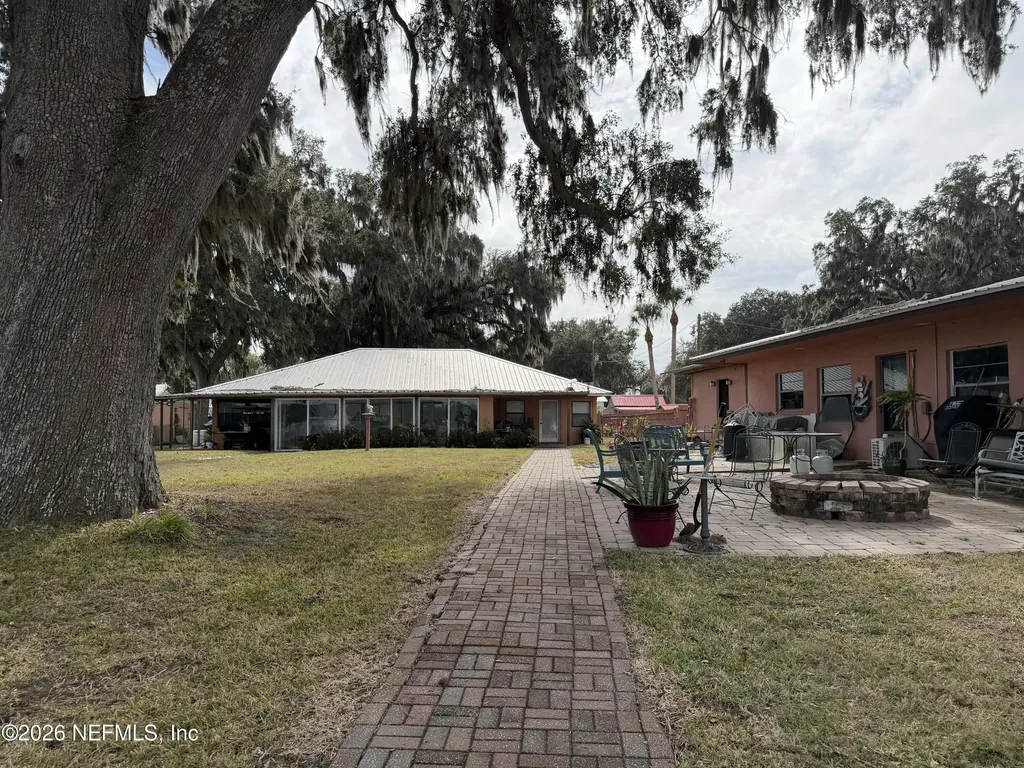 134 Magnolia Avenue Palatka FL 32177