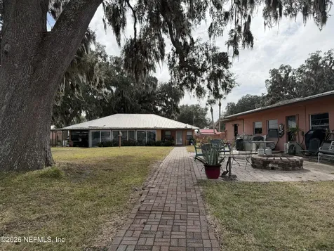 134 Magnolia Avenue Palatka FL 32177