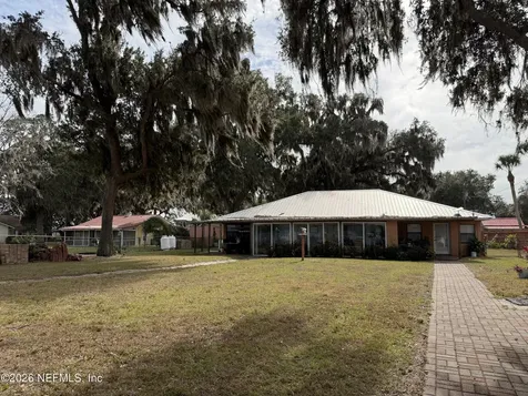 134 Magnolia Avenue Palatka FL 32177