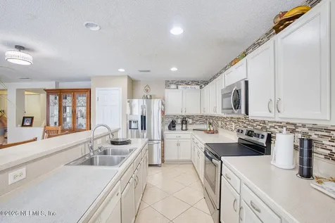 1134 Autumn Point Court Jacksonville FL 32218