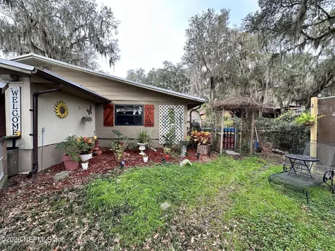 128 Serenity Drive Melrose FL 32666