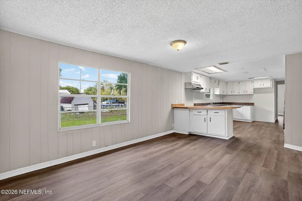 160 SW 9th Avenue Lake Butler FL 32054