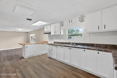 160 SW 9th Avenue Lake Butler FL 32054