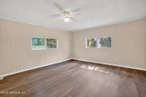 160 SW 9th Avenue Lake Butler FL 32054