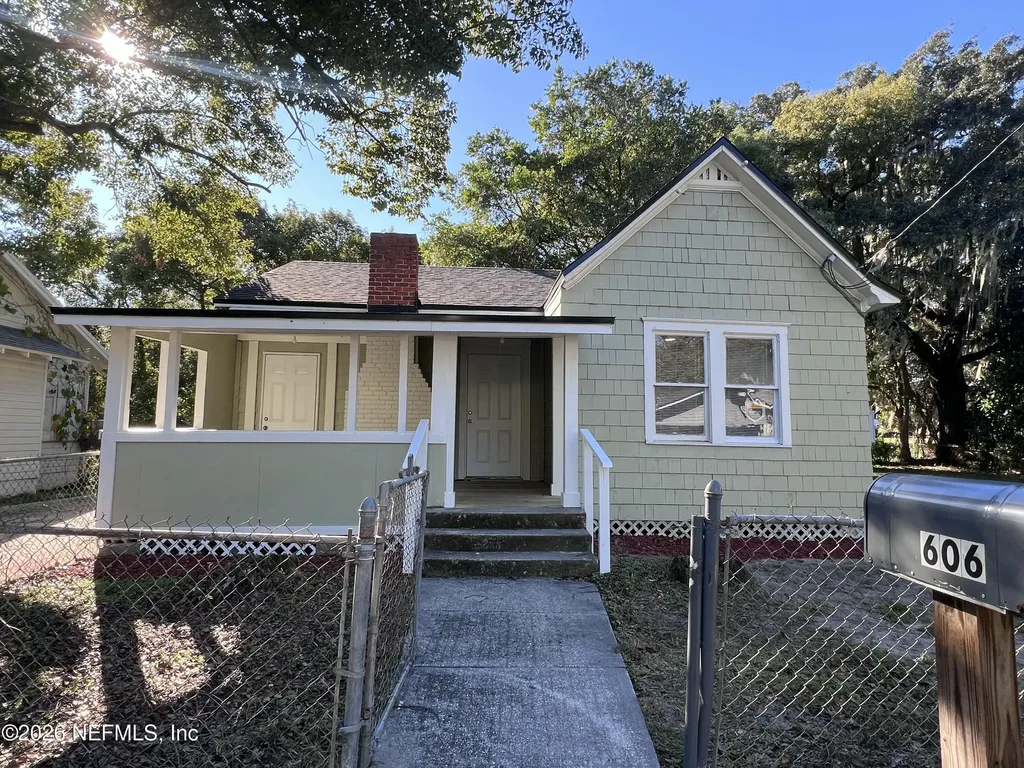 606 E 60th Street Jacksonville FL 32208