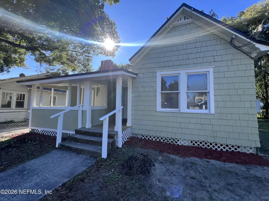 606 E 60th Street Jacksonville FL 32208