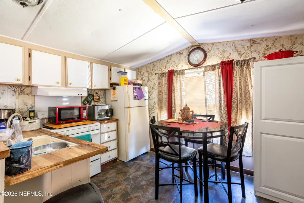 11830 SW 45th Terrace Lake Butler FL 32054