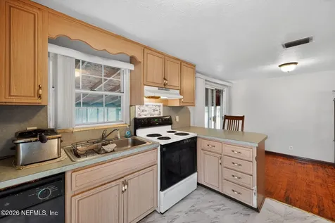 8834 Camphor Drive Jacksonville FL 32208