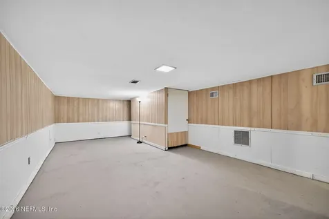 8834 Camphor Drive Jacksonville FL 32208