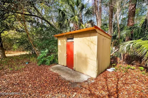 8834 Camphor Drive Jacksonville FL 32208