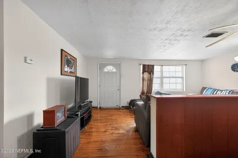 8834 Camphor Drive Jacksonville FL 32208