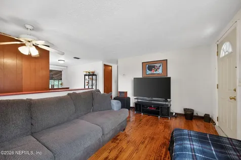 8834 Camphor Drive Jacksonville FL 32208