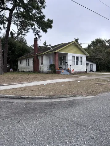 6935 N Pearl Street Jacksonville FL 32208