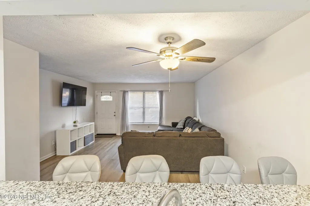 4955 Knightsbridge Circle N Jacksonville FL 32244