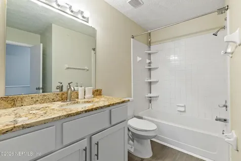 4955 Knightsbridge Circle N Jacksonville FL 32244