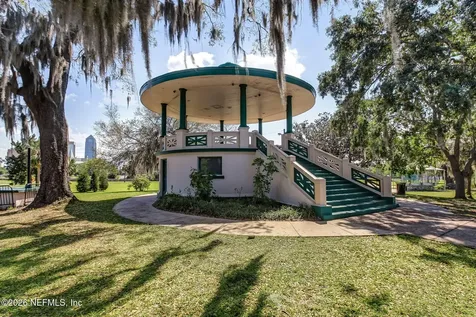 151 W 17th Street Jacksonville FL 32206