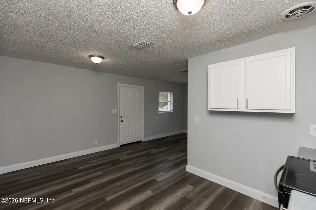 2255 W 13th Street Jacksonville FL 32209